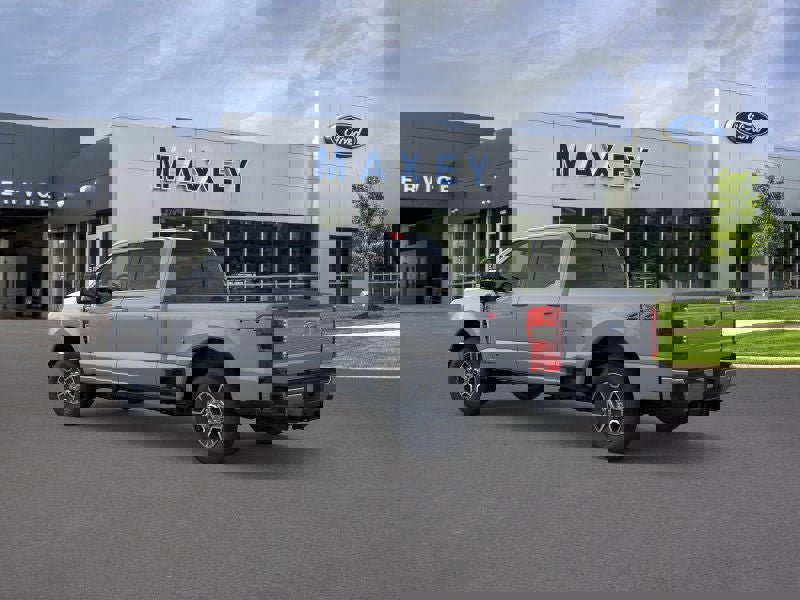 New 2026 Ford F350 4x4 Crew Cab Super Duty image 4