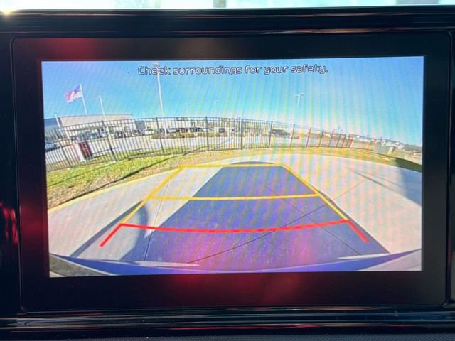 Used 2022 Kia K5 LXS image 32