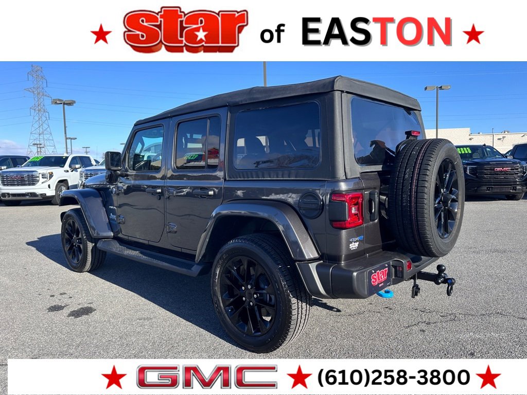 Used 2022 Jeep Wrangler Unlimited Sahara w/ Cold Weather Group image 7