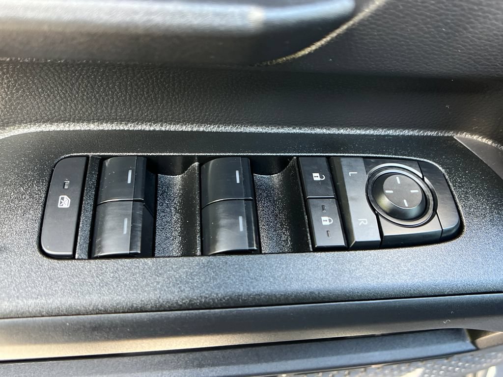 Used 2025 Toyota 4Runner TRD Sport AWD/4WD image 12