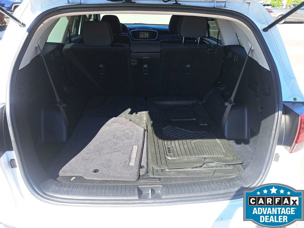 Used 2019 Kia Sorento LX image 15