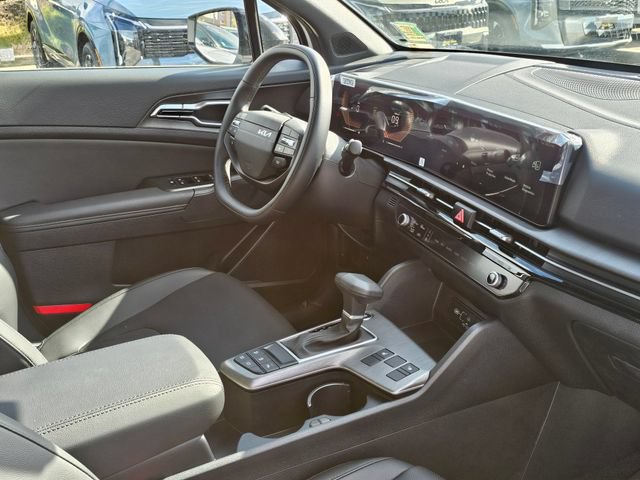 New 2026 Kia Sportage X-Line w/ X-Line Premium Package AWD/4WD image 10
