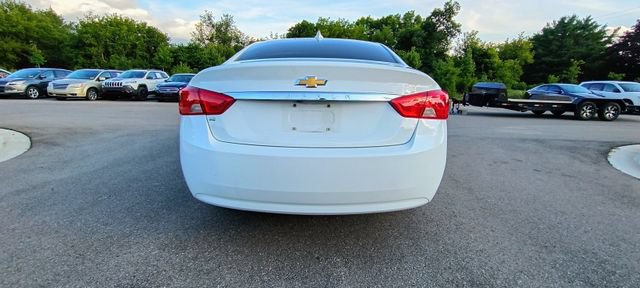 Used 2018 Chevrolet Impala LS FWD image 3
