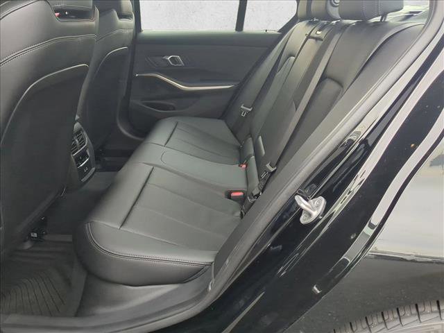 Used 2026 BMW 330i Sedan w/ Convenience Package RWD image 16