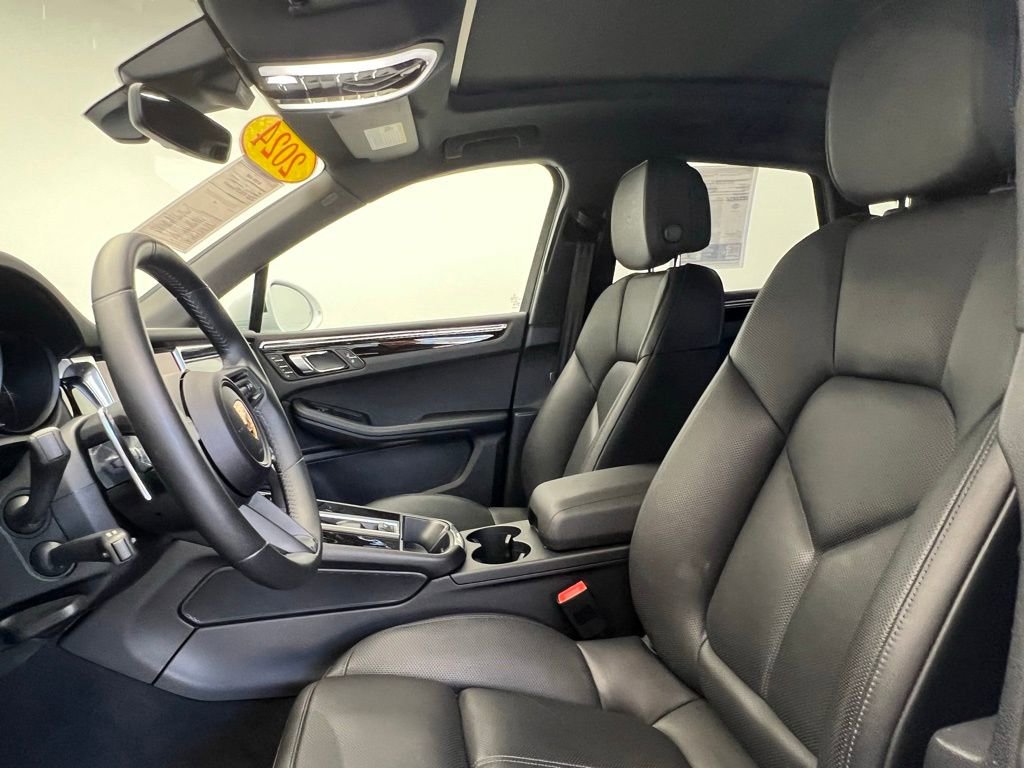 Used 2024 Porsche Macan S image 5