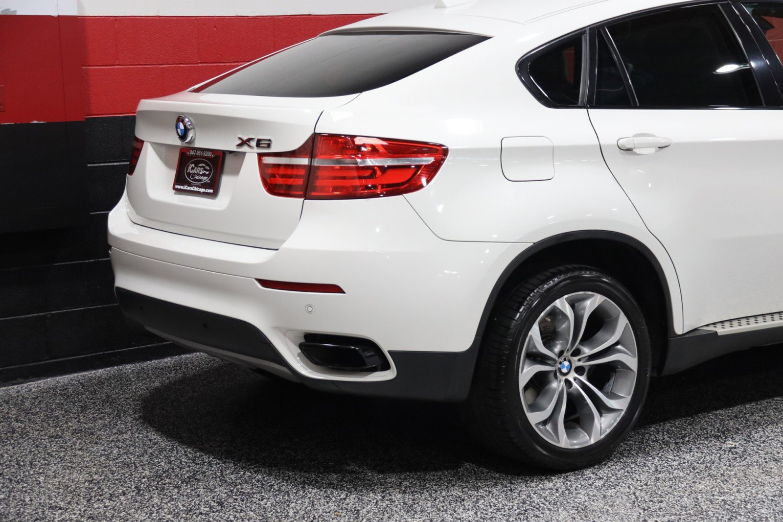 Used 2014 BMW X6 xDrive50i image 9