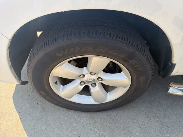 Used 2014 RAM 1500 Express image 14