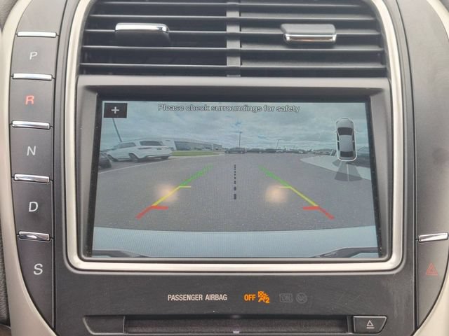Used 2017 Lincoln MKX Select w/ Select Plus Package AWD/4WD image 25