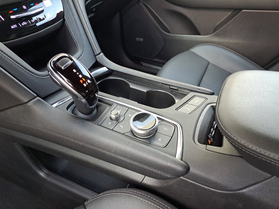 Certified 2021 Cadillac XT5 Premium Luxury image 29