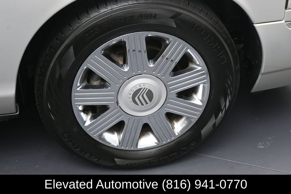 Used 2011 Mercury Grand Marquis LS RWD image 5