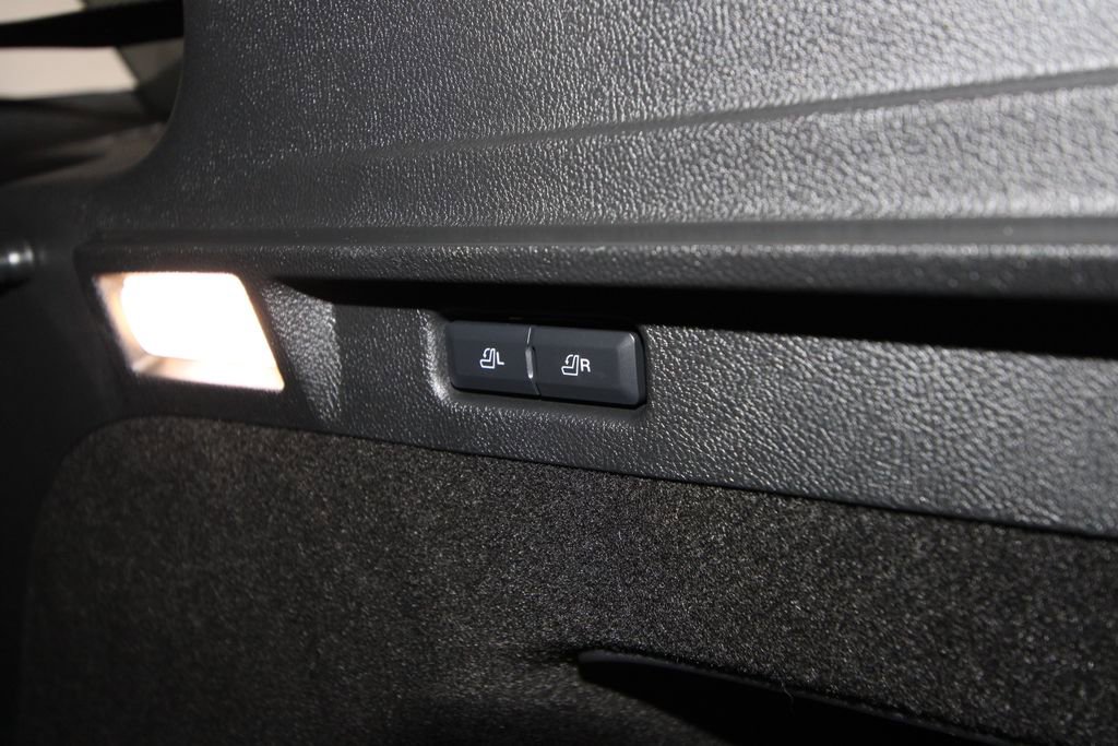 Used 2024 Lincoln Corsair Grand Touring w/ Equipment Group 301A image 40