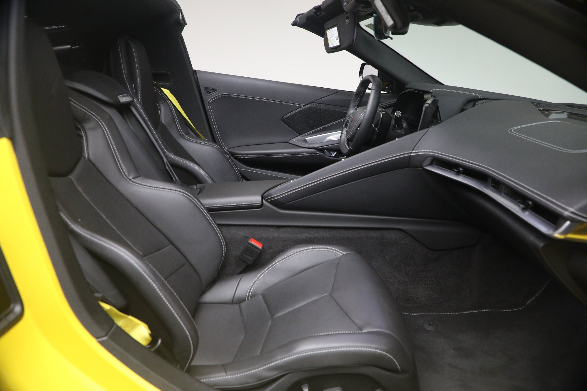 Used 2025 Chevrolet Corvette Stingray Coupe w/ Battery Protection Package RWD image 17