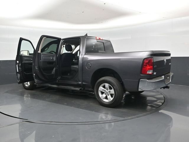 Used 2022 RAM 1500 Classic SLT w/ Electronics Group AWD/4WD image 46