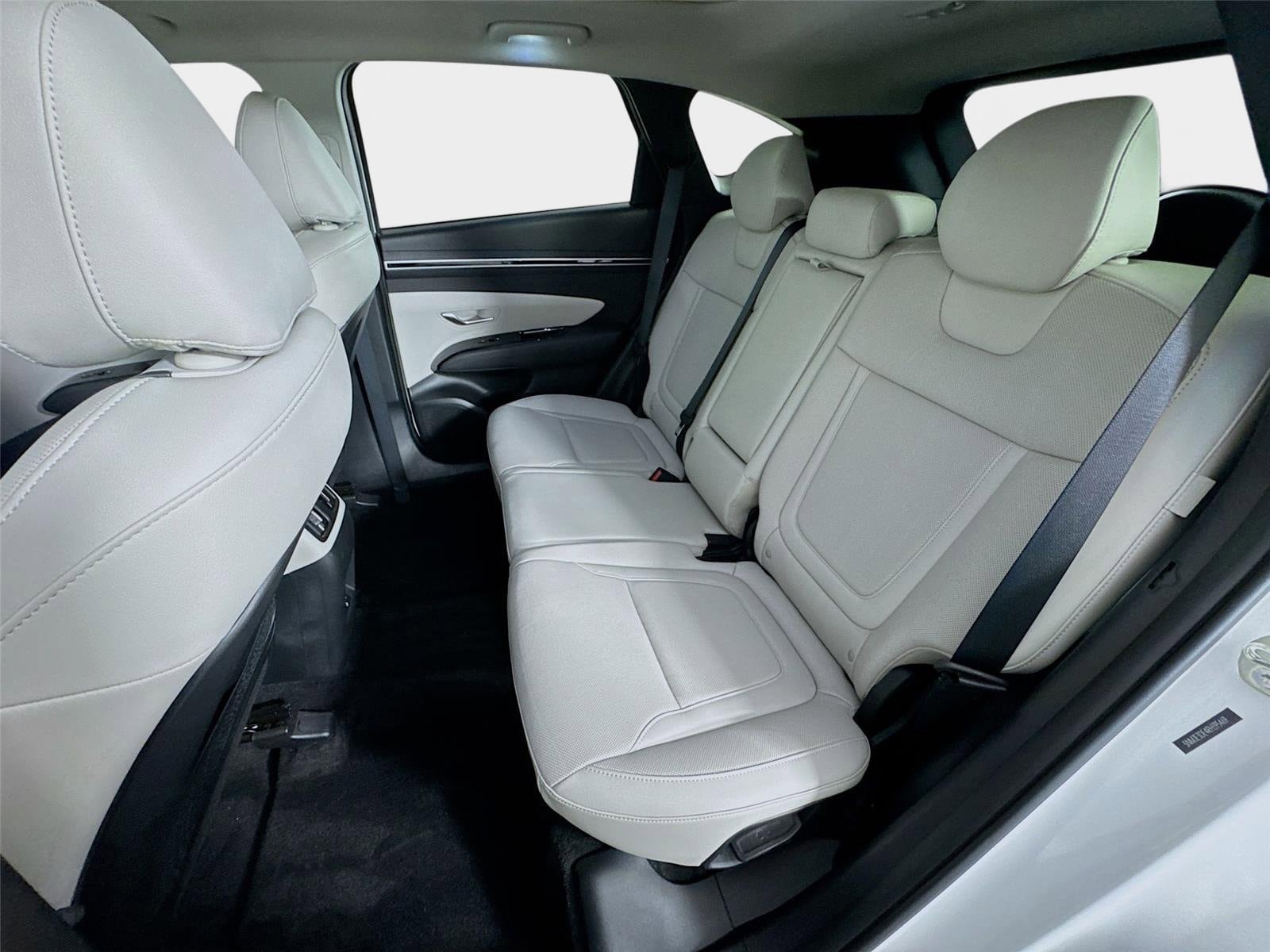 Certified 2024 Hyundai Tucson Limited FWD image 24