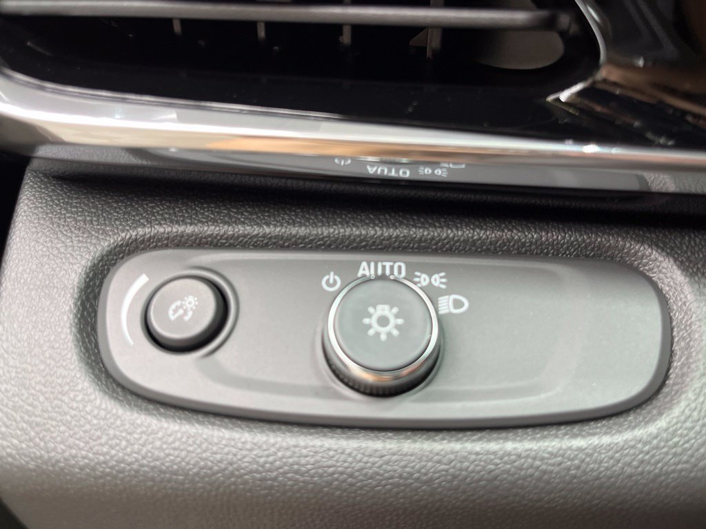 New 2026 Buick Envista Sport Touring w/ Convenience I Package FWD image 12
