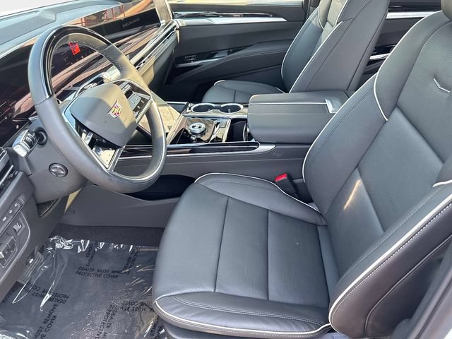 New 2026 Cadillac Escalade Sport w/ Touring Package AWD/4WD image 25