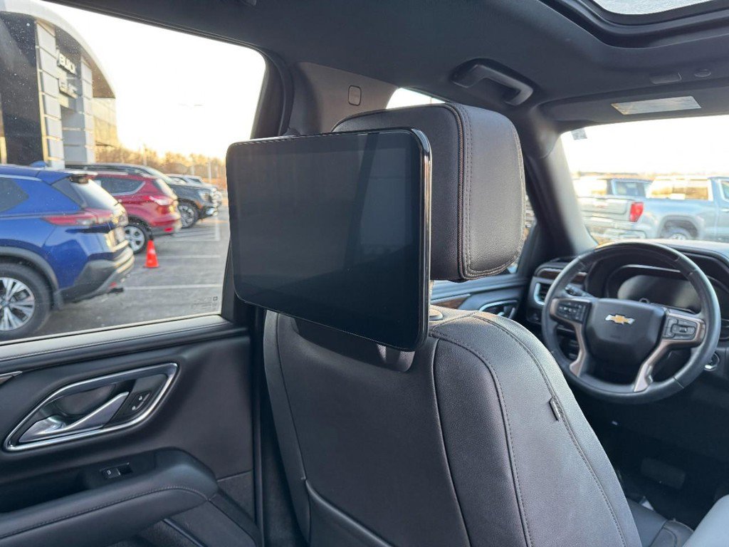 Used 2023 Chevrolet Tahoe High Country w/ Advanced Technology Package image 20