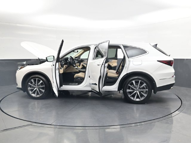 New 2026 Acura MDX w/ Technology Package FWD image 39