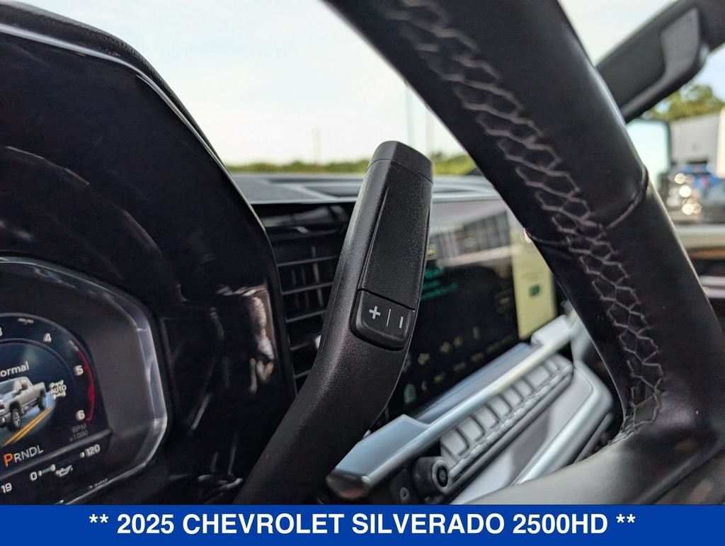 Used 2025 Chevrolet Silverado 2500 High Country w/ High Country Premium Package AWD/4WD image 27