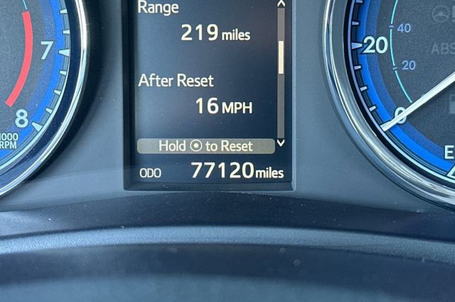 Used 2017 Toyota Corolla SE w/ Carpet Mat Package (TMS) image 23