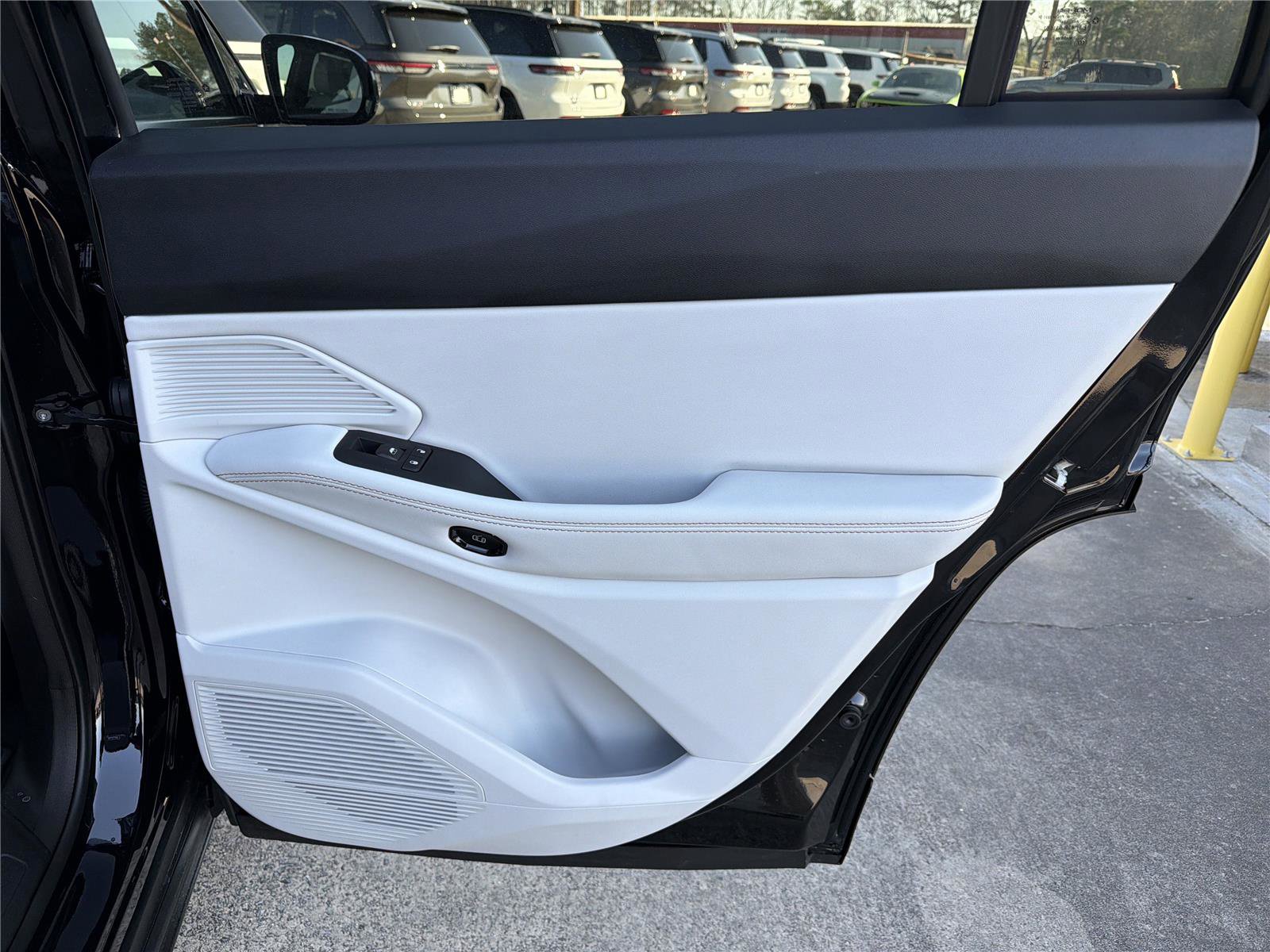 New 2026 Jeep Cherokee Limited image 13