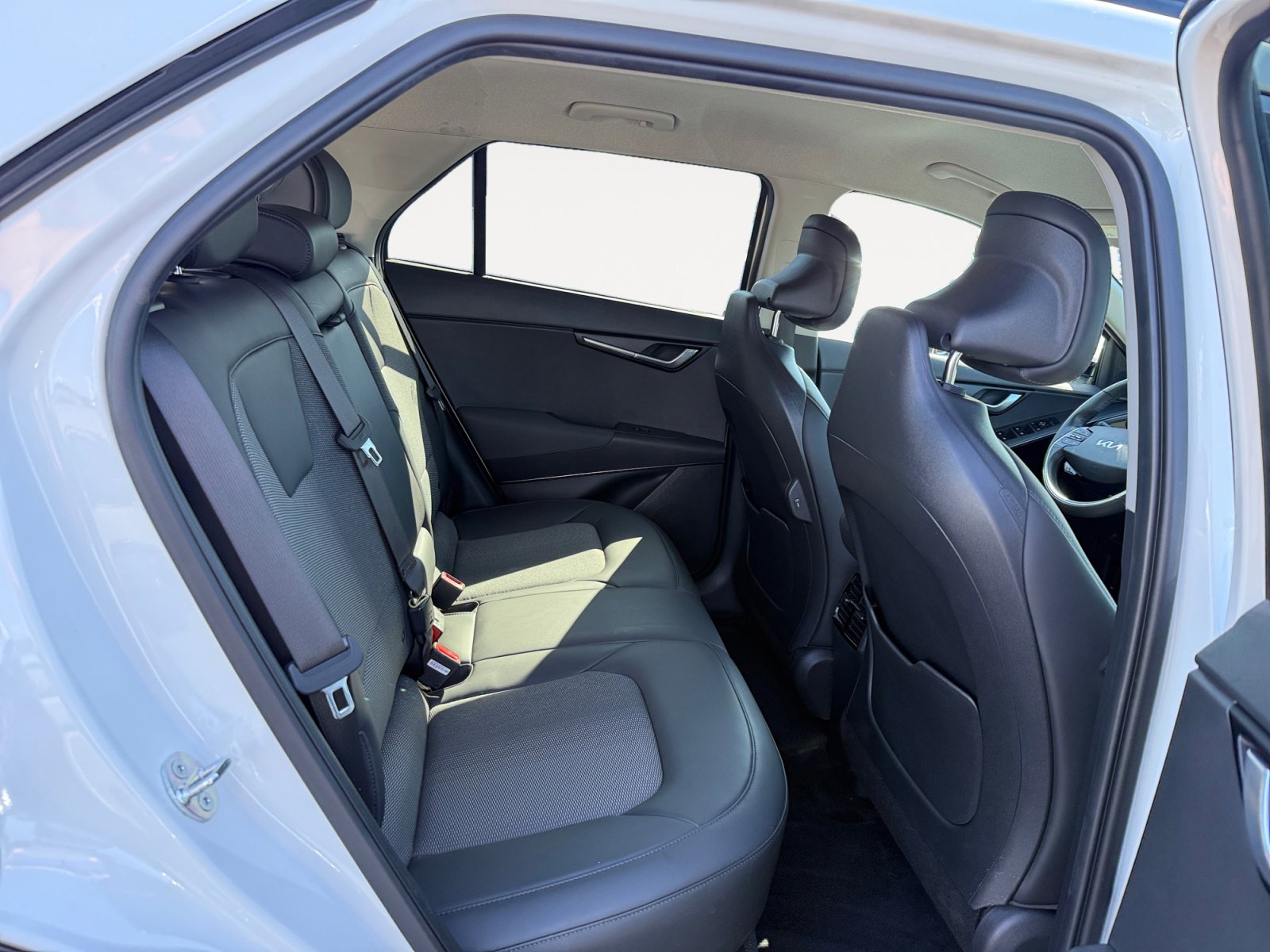 Used 2024 Kia Niro Wind FWD image 18