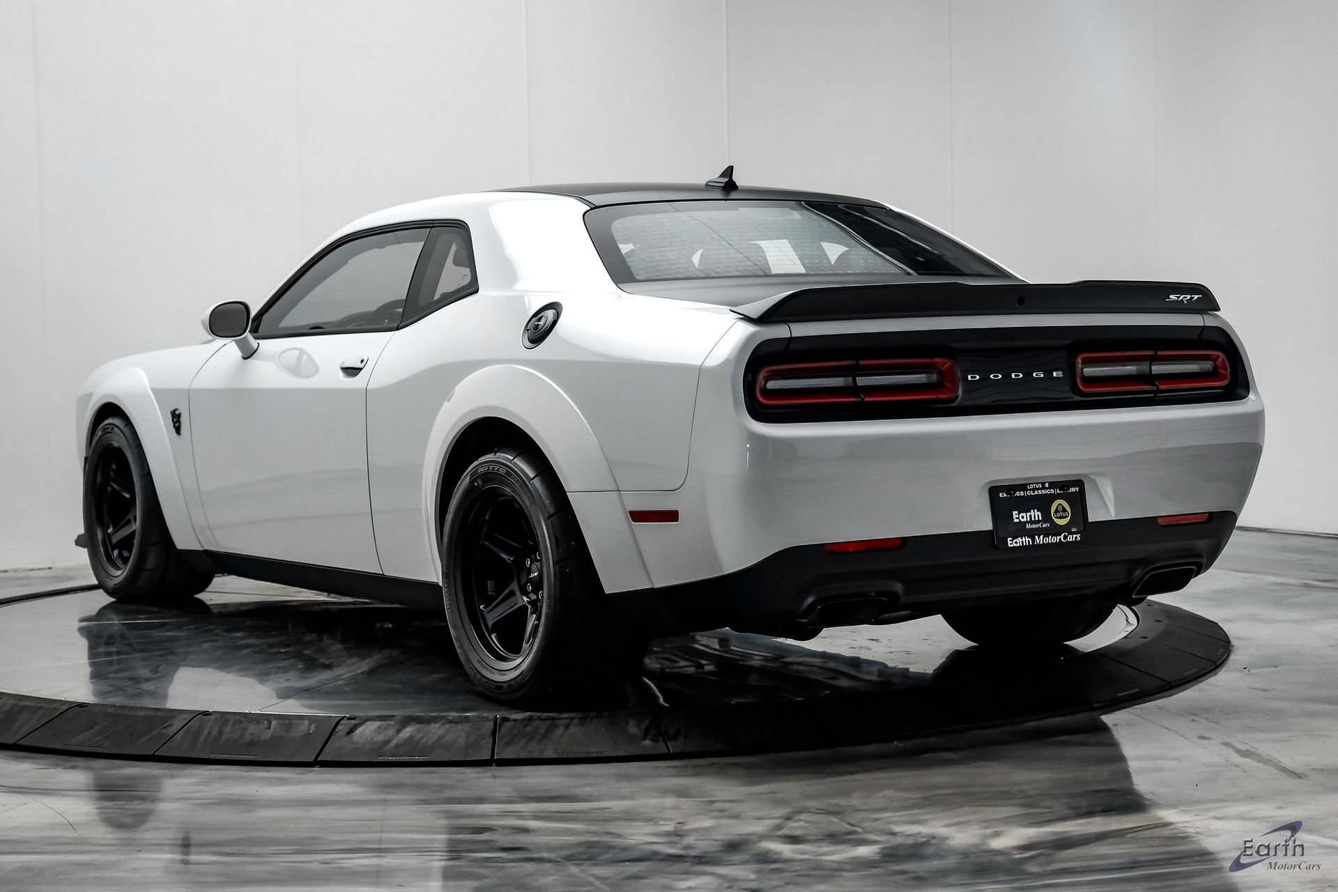 Used 2018 Dodge Challenger SRT Demon RWD image 13