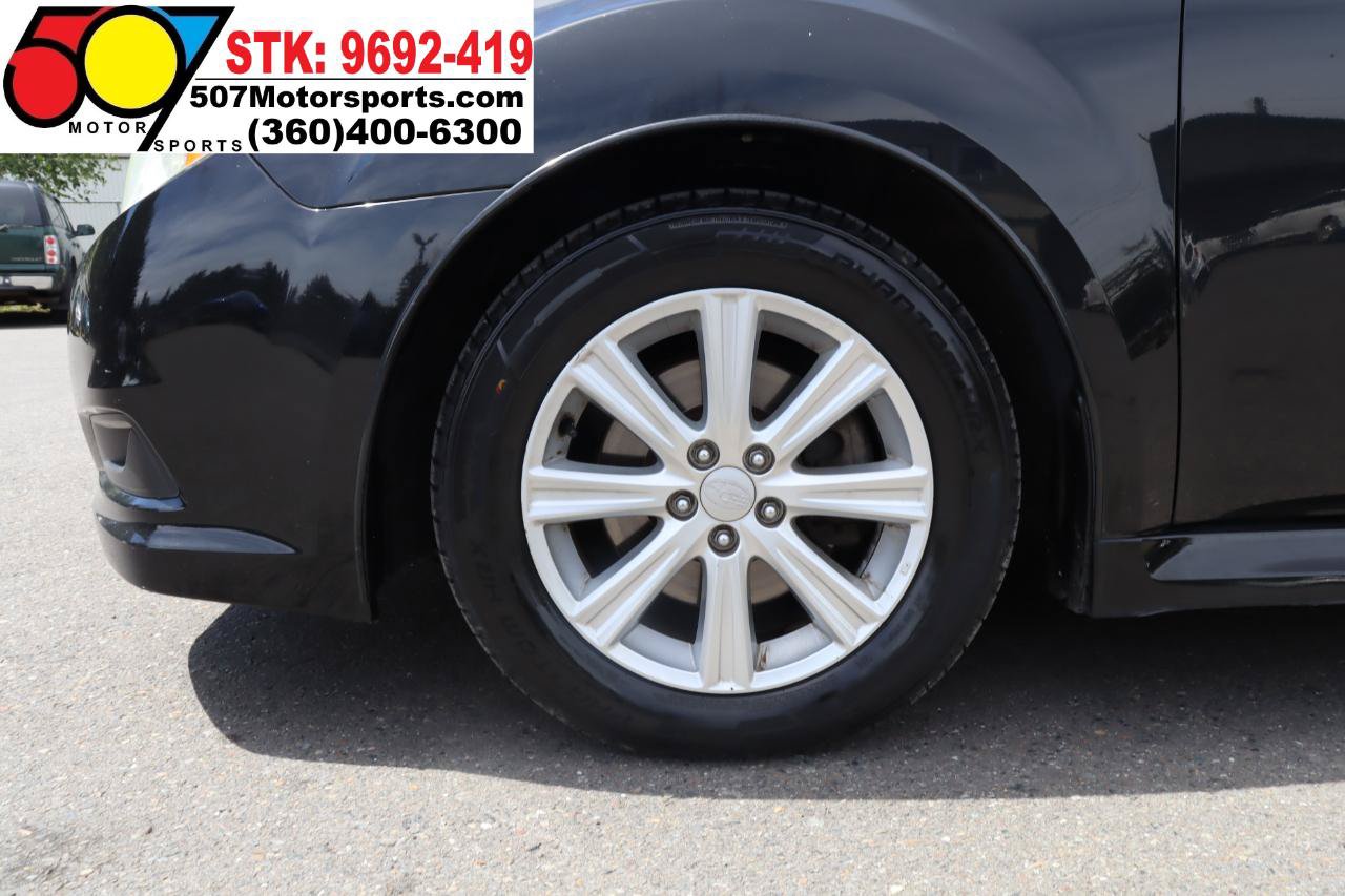 Used 2011 Subaru Legacy 2.5i Premium AWD/4WD image 26