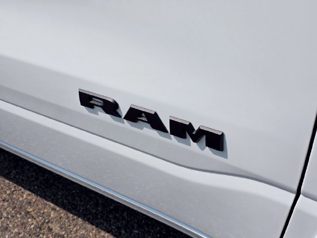 New 2026 RAM 1500 Big Horn w/ Night Edition AWD/4WD image 8