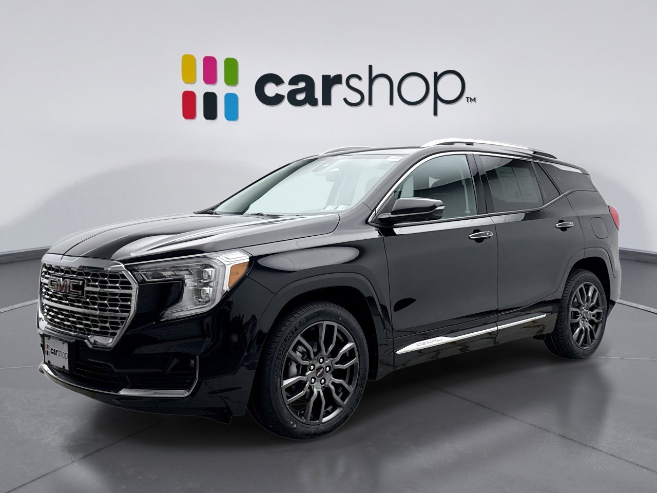 Used 2023 GMC Terrain Denali w/ Black Diamond Edition