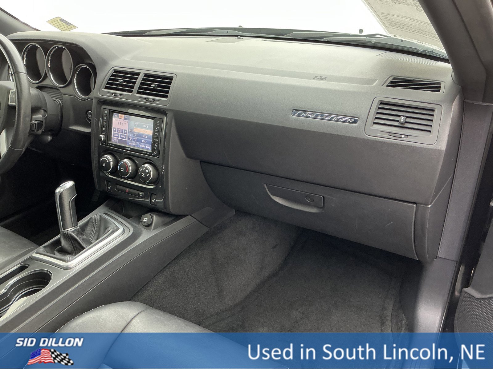 Used 2010 Dodge Challenger R/T image 24