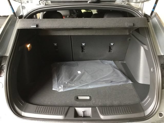 New 2026 Chevrolet Trax RS w/ Driver Confidence Package FWD image 34