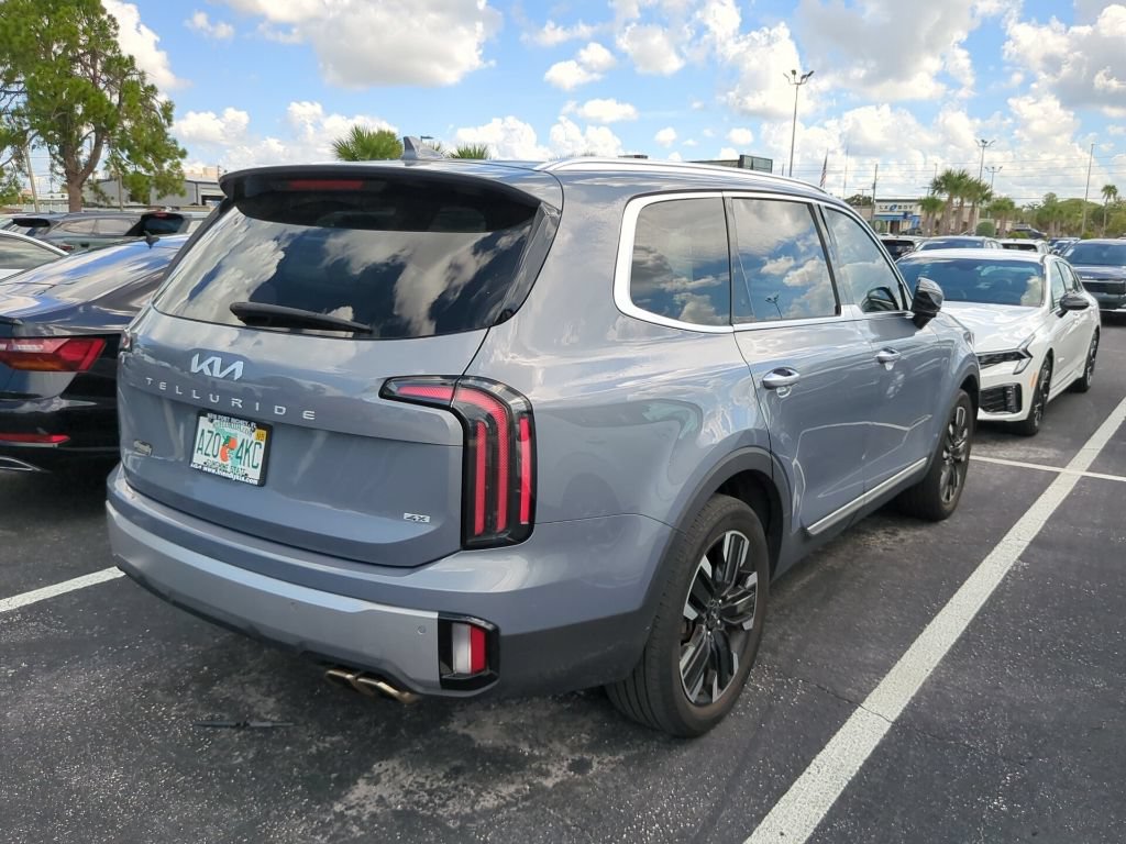 Certified 2023 Kia Telluride SX Prestige AWD/4WD image 12