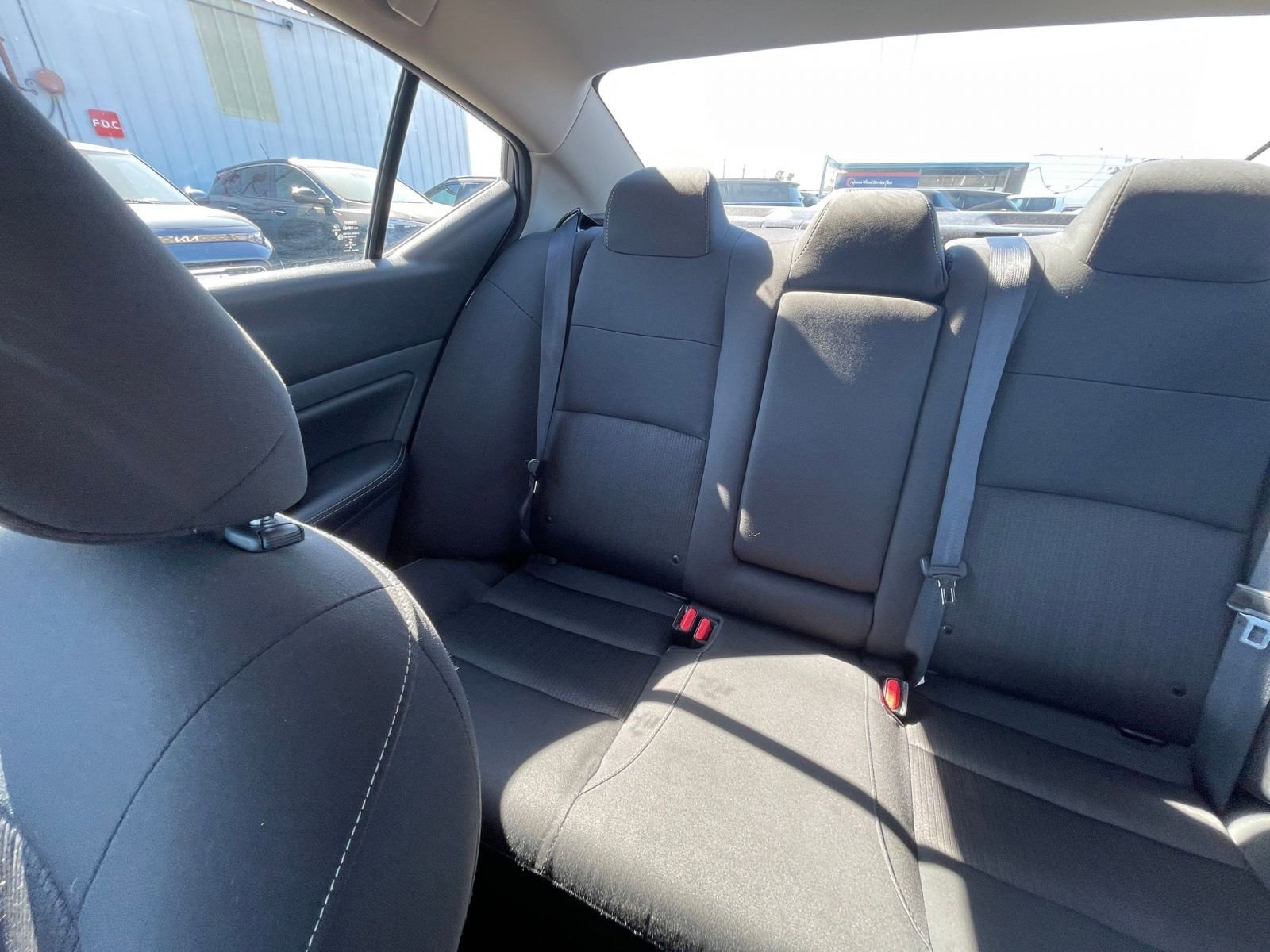 Used 2025 Nissan Altima 2.5 SV image 40