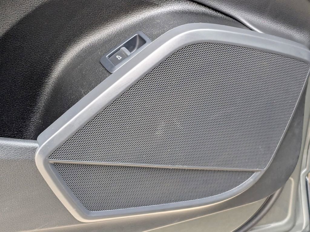 Used 2025 Audi Q5 2.0T Premium image 14