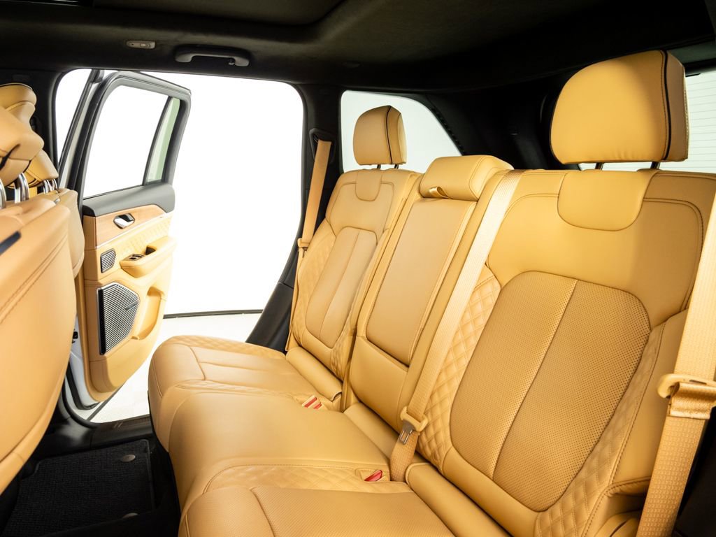 Used 2025 Jeep Grand Cherokee Summit image 21