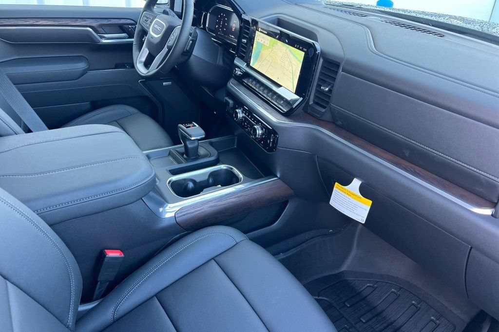 New 2026 GMC Sierra 1500 SLT AWD/4WD image 12