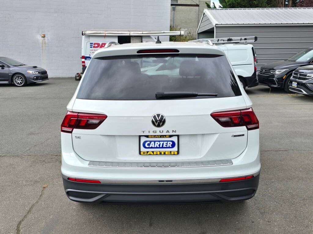 Used 2022 Volkswagen Tiguan SE AWD/4WD image 4
