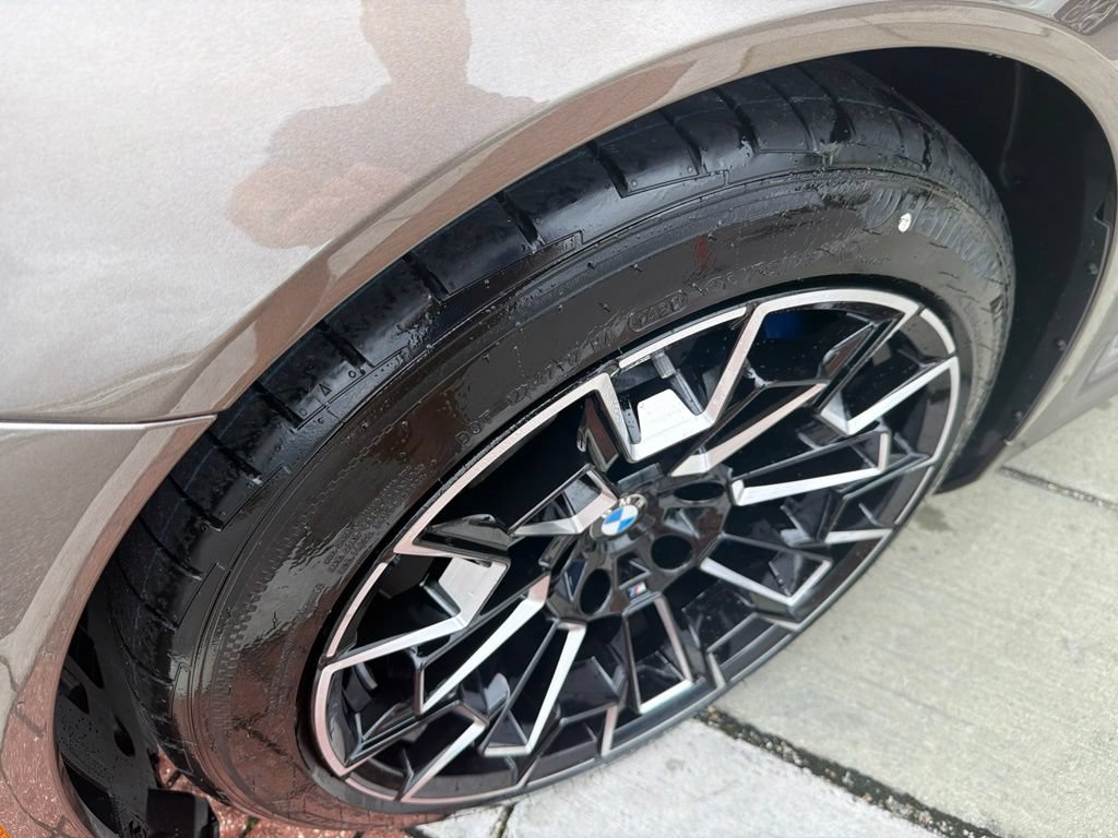 Used 2027 BMW M5 w/ Executive Package AWD/4WD image 10