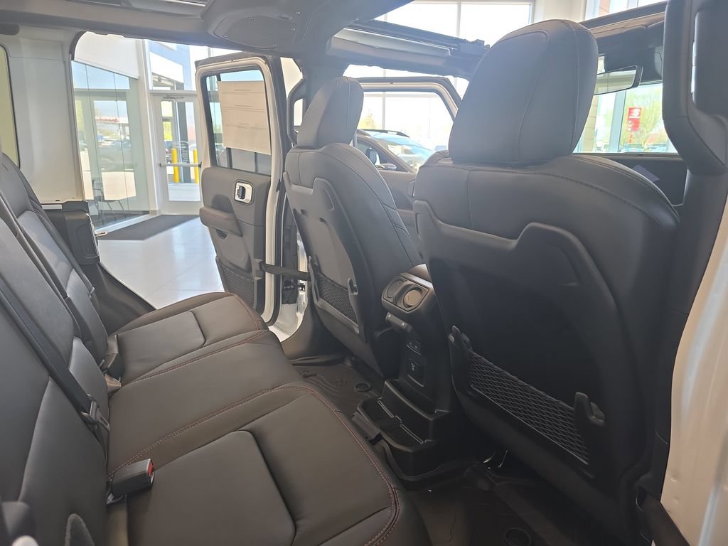 New 2026 Jeep Wrangler Unlimited Rubicon 392 w/ Quick Order Package 27X Moab AWD/4WD image 11