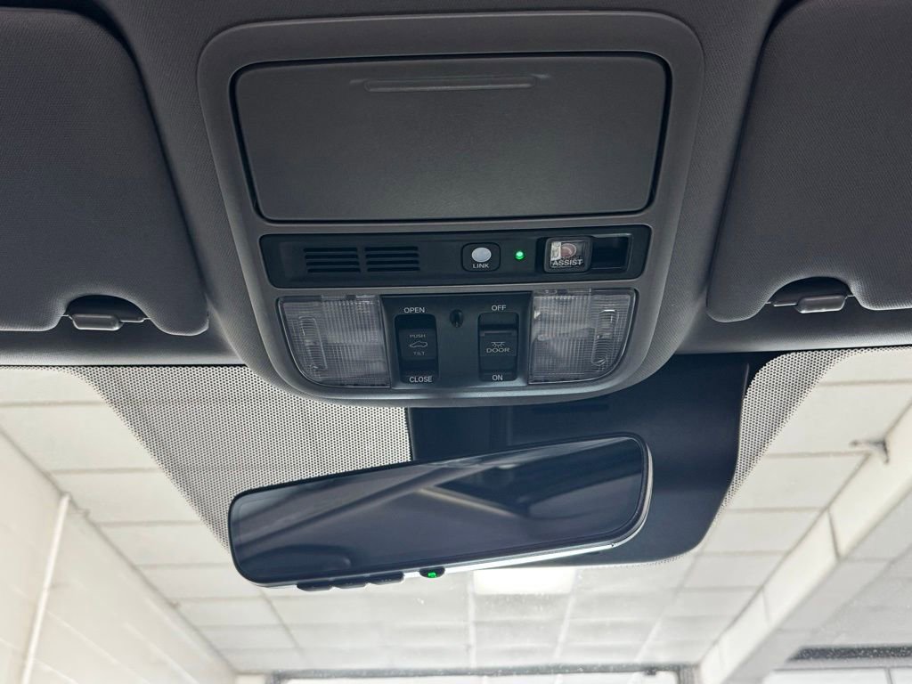 Used 2019 Honda Pilot Touring image 22