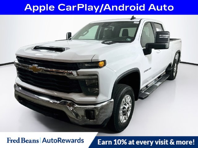 Used 2025 Chevrolet Silverado 2500 LT w/ Convenience Package AWD/4WD image 3