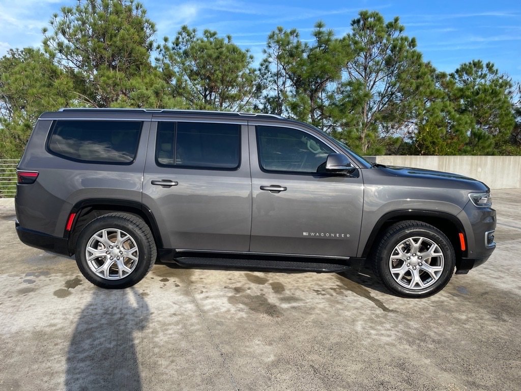 Used 2022 Jeep Wagoneer Series II image 8