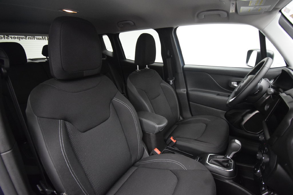 Used 2023 Jeep Renegade Latitude w/ Premium Group AWD/4WD image 14