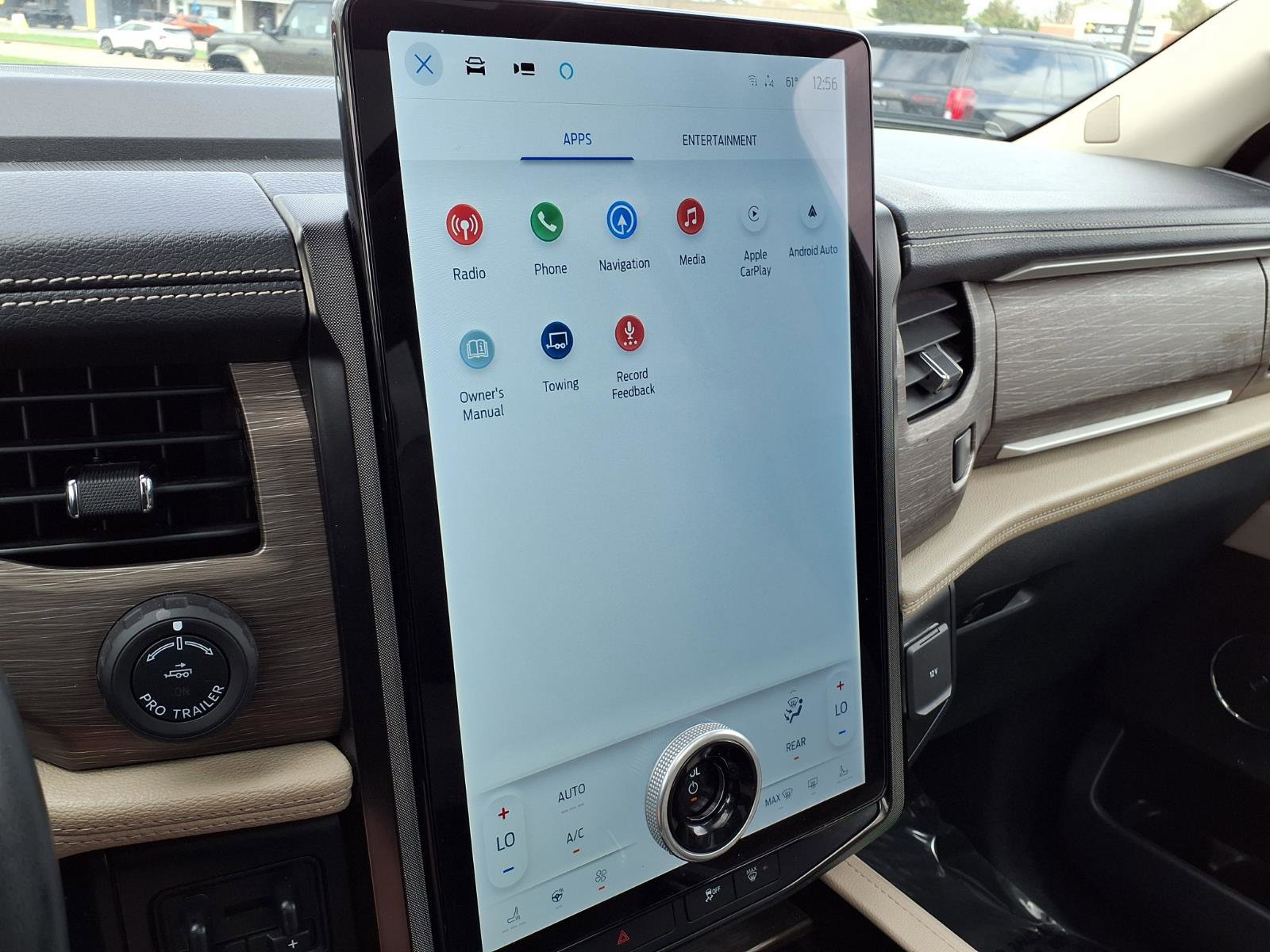 Used 2023 Ford Expedition Limited AWD/4WD image 15