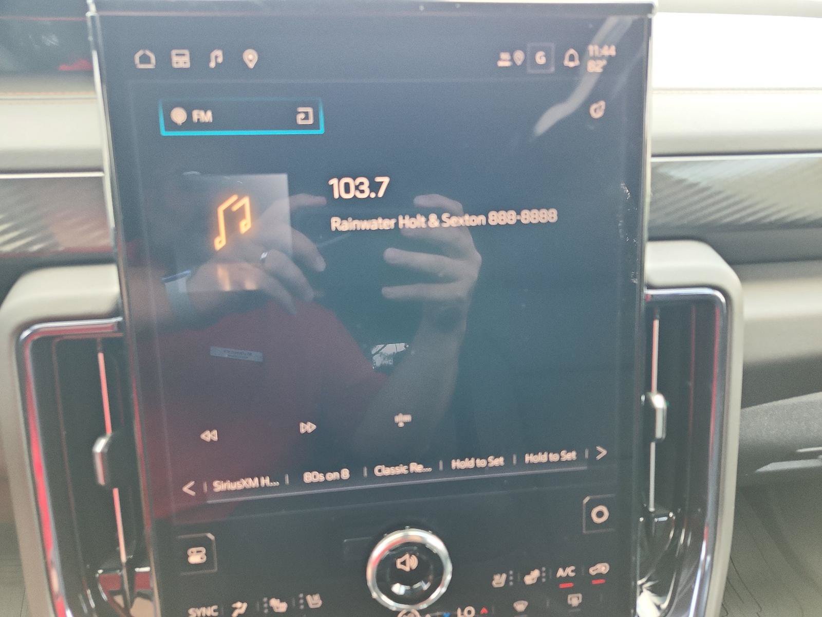 New 2026 GMC Yukon XL AT4 w/ AT4 Premium Plus Package AWD/4WD image 14