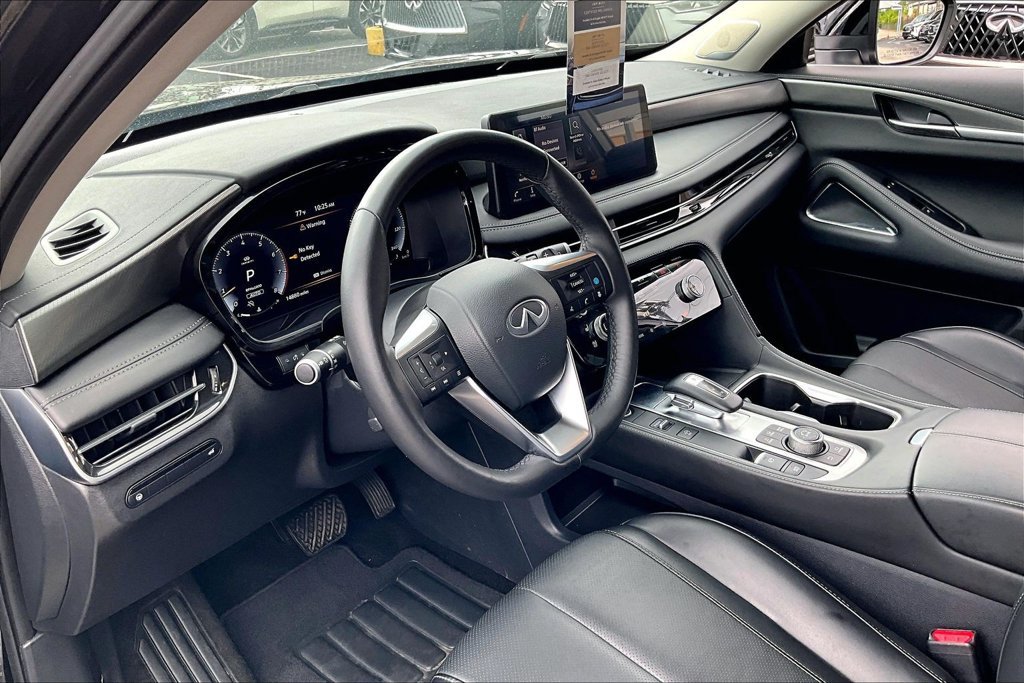Certified 2025 INFINITI QX60 Luxe AWD/4WD image 17