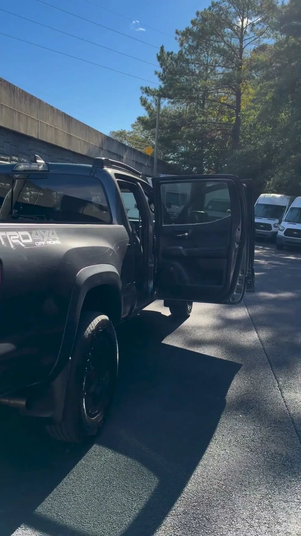 Used 2019 Toyota Tacoma TRD Off-Road AWD/4WD image 47