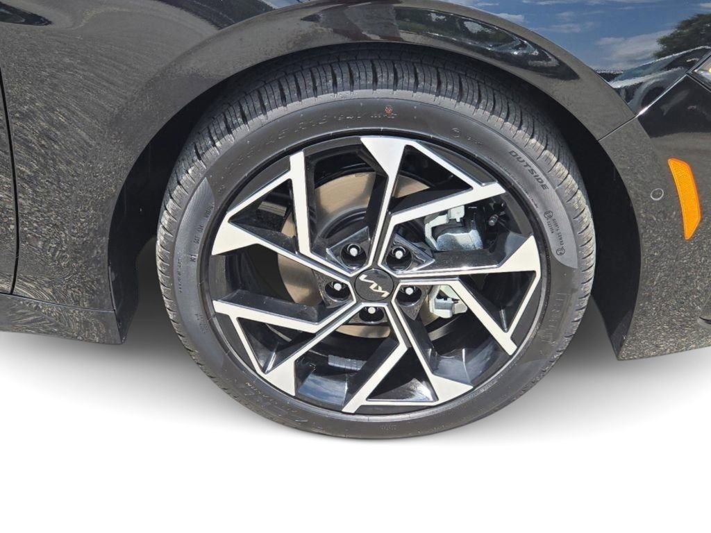 New 2026 Kia K5 EX FWD image 14