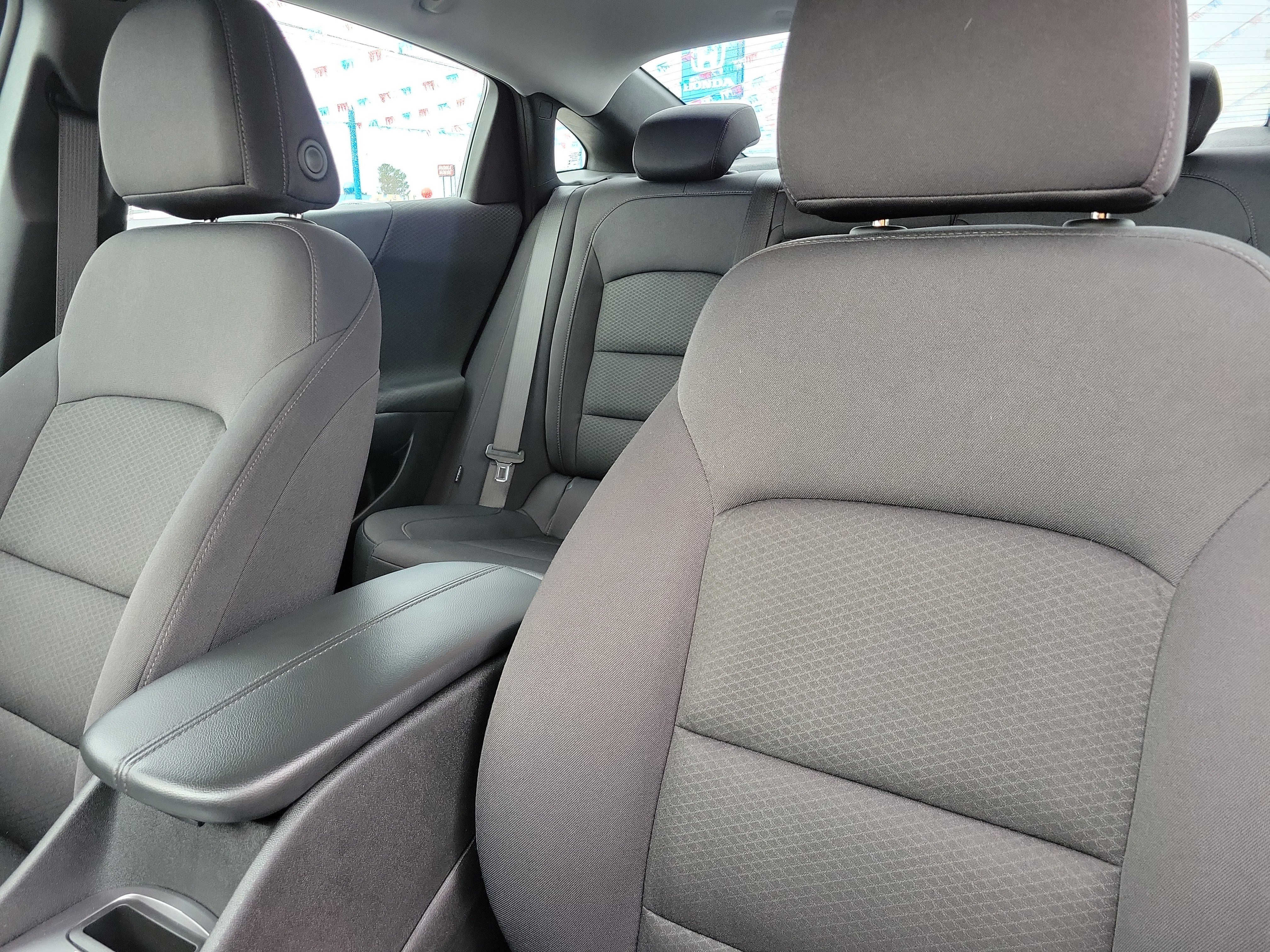 Used 2024 Chevrolet Malibu LT image 15